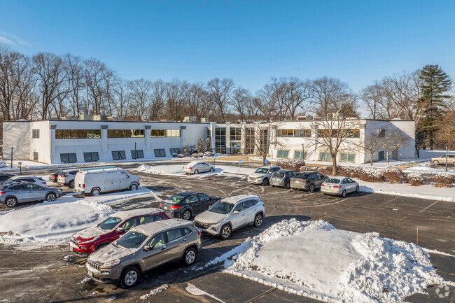 More details for 8 Griffin Rd N, Windsor, CT - Office for Sale