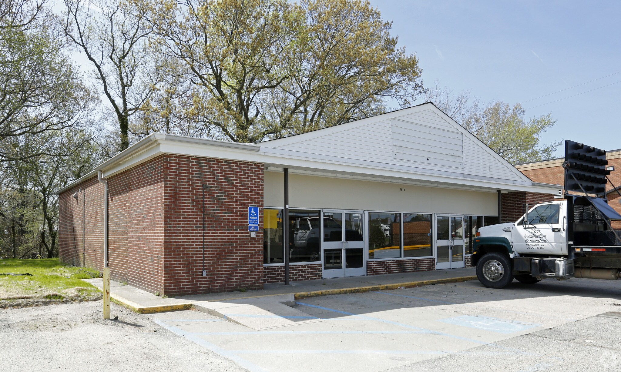 1615 Norview Ave, Norfolk, VA for sale Primary Photo- Image 1 of 1