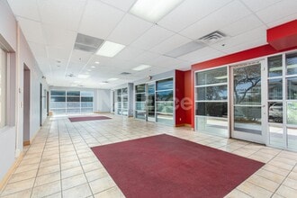 4310 Losee Rd, North Las Vegas, NV for lease Interior Photo- Image 2 of 10
