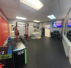 6405 NW 36th St, Miami, FL for lease Interior Photo- Image 2 of 11