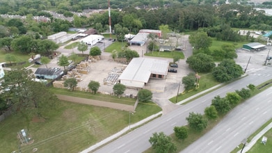 2800 N Alexander Dr, Baytown, TX for lease Interior Photo- Image 1 of 5