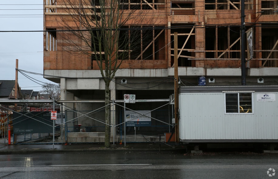 708 E 26th Ave, Vancouver, BC for sale - Building Photo - Image 2 of 18