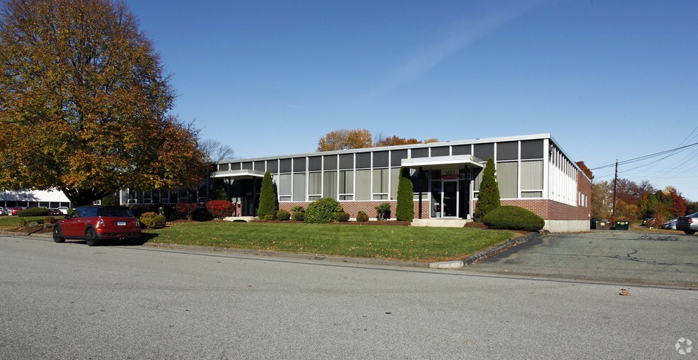 4 Strathmore Rd, Natick, MA for lease - Primary Photo - Image 1 of 5