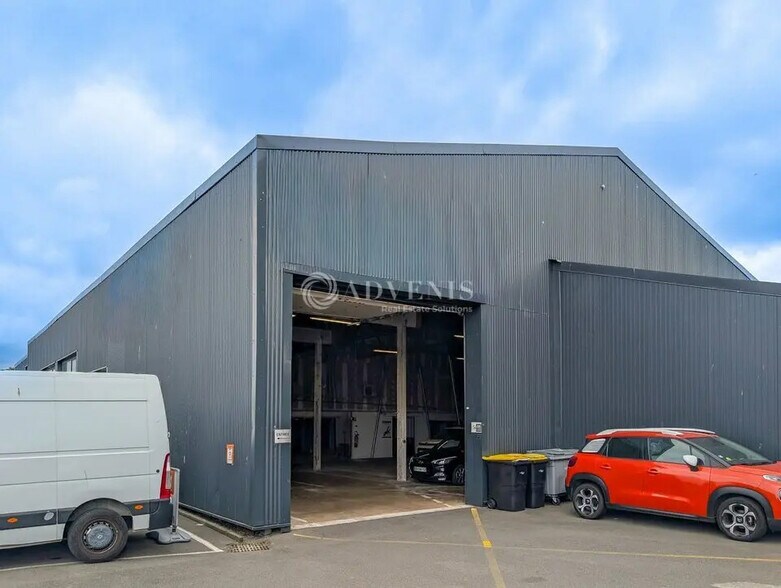 Flex in Vezin-le-Coquet for lease - Building Photo - Image 1 of 8