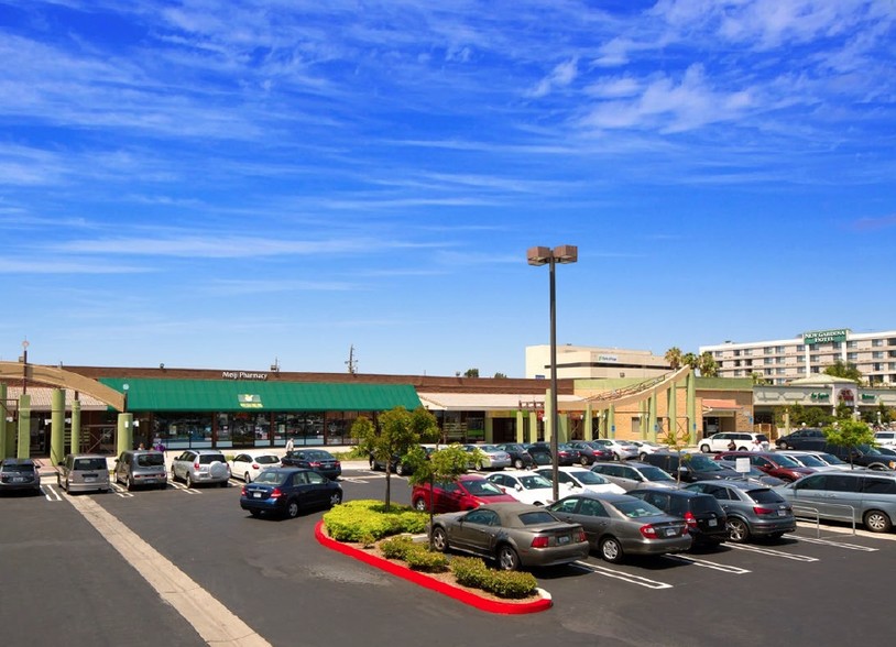 1620-1638 W Redondo Beach Blvd, Gardena, CA for sale - Building Photo - Image 1 of 1