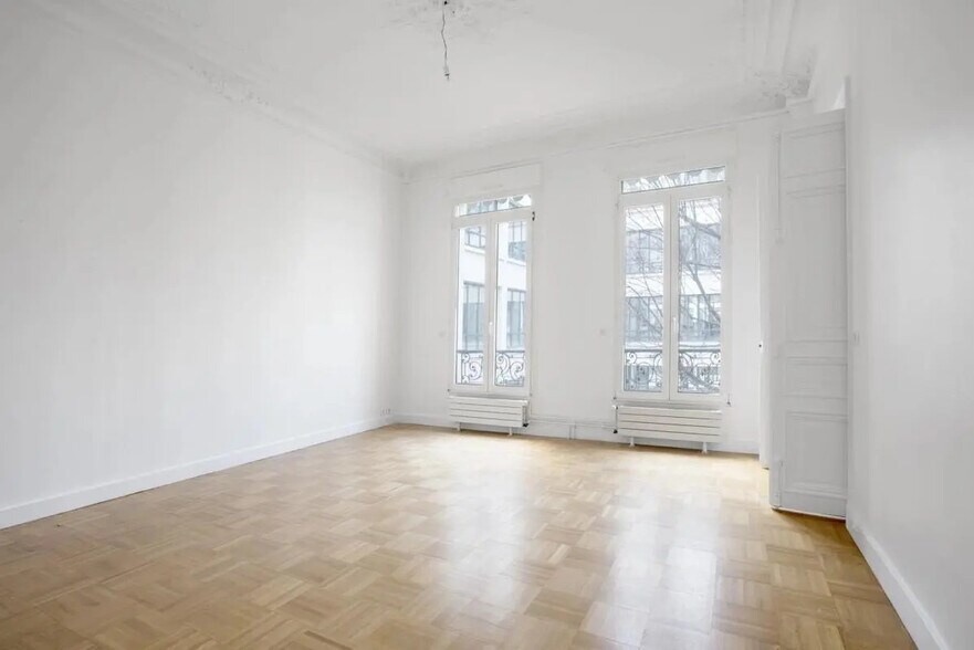 161 Boulevard Haussmann, Paris for lease - Interior Photo - Image 3 of 6