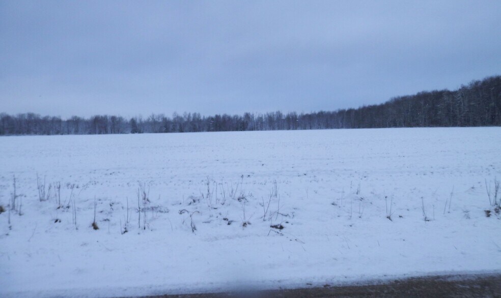 5001 N RICHMOND Rd, Pierpont, OH 44082