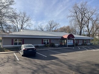 More details for 2036 County Road D E, Maplewood, MN - Retail for Sale
