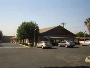 450 W San Jose Ave, Claremont, CA for lease - Primary Photo - Image 1 of 15