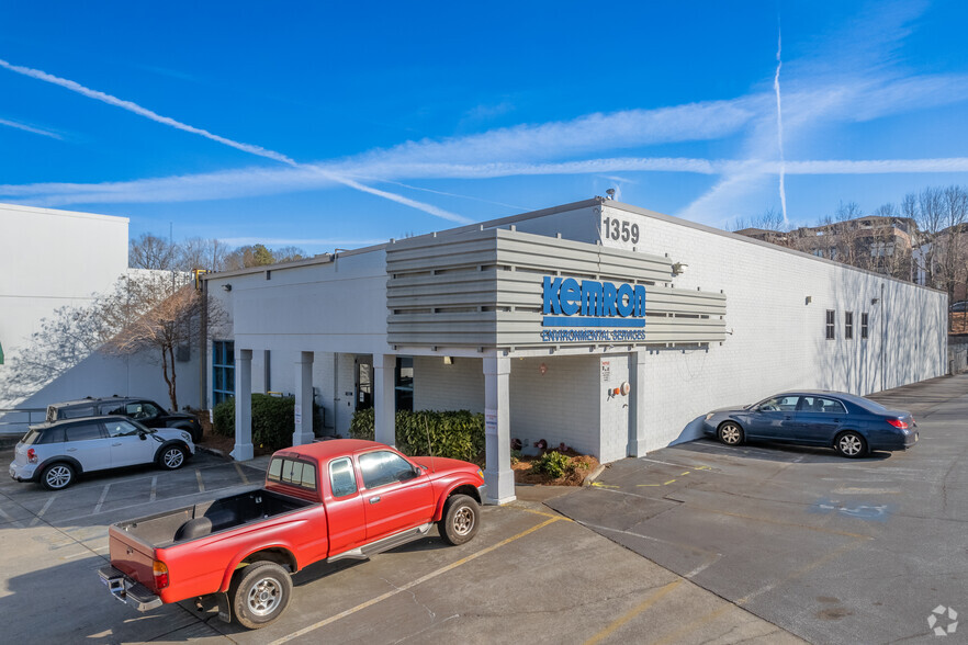 1359 Ellsworth Industrial Dr, Atlanta, GA for lease - Building Photo - Image 1 of 6