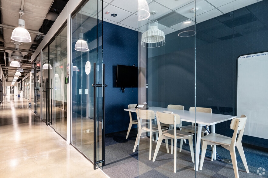 700 Tech Center Pky, Newport News, VA for lease - Interior Photo - Image 3 of 29