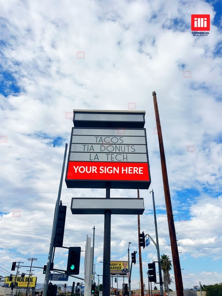 6026-6040 Reseda Blvd, Tarzana, CA for lease - Building Photo - Image 3 of 5