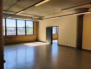 2501 W Washington Blvd, Chicago, IL for lease Interior Photo- Image 1 of 5