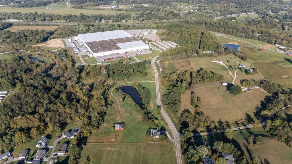 0 Pike St, Mineral Wells, WV for sale - Building Photo - Image 1 of 29