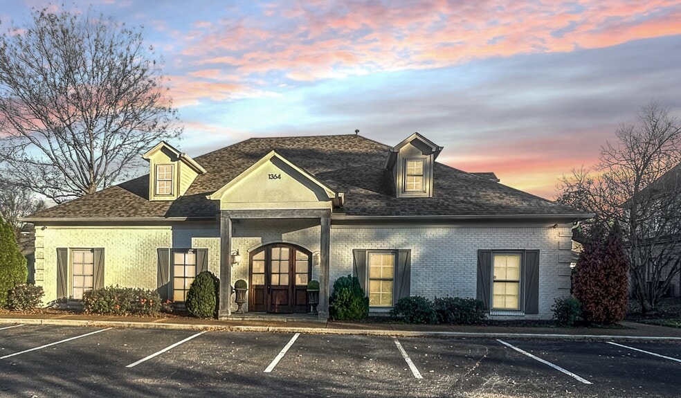 1364 Cordova Cv, Germantown, TN for sale - Building Photo - Image 1 of 2