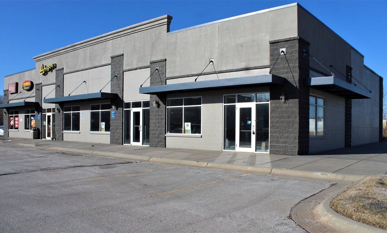 4750 W Huntington Ave, Lincoln, NE for lease Primary Photo- Image 1 of 5