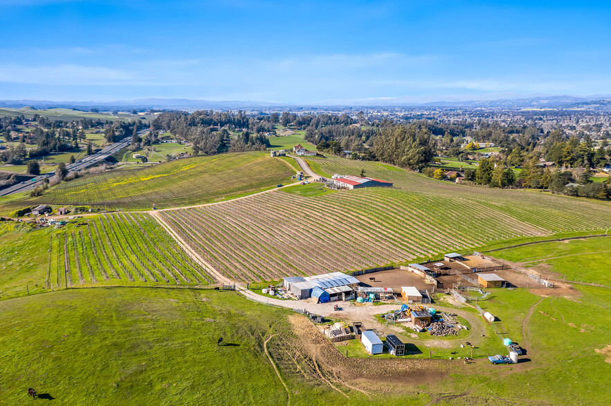 1010 W Railroad Ave, Cotati, CA for sale - Building Photo - Image 1 of 1