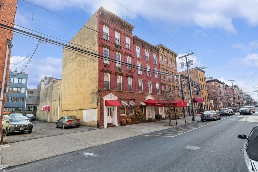 311-313 Willow Ave, Hoboken, NJ for sale - Building Photo - Image 1 of 1