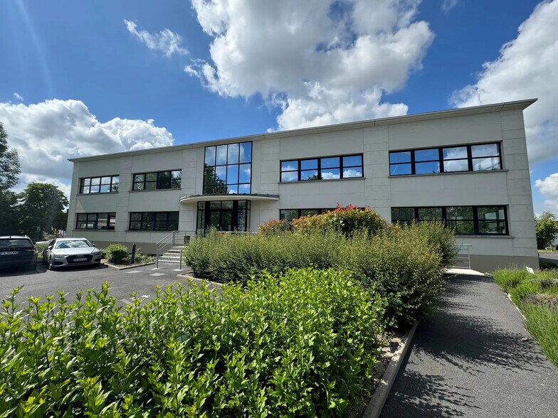 16 Rue Gabriel Voisin, Reims for sale - Building Photo - Image 1 of 5