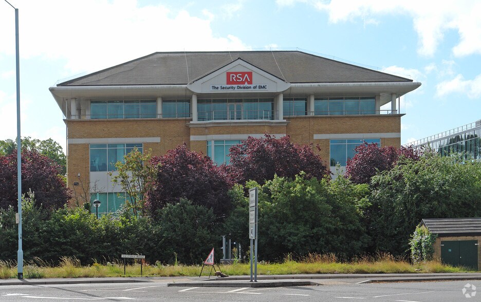 Western Rd, Bracknell, RG12 1RT Rsa House