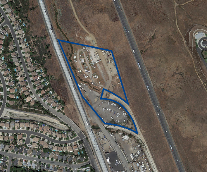 32300 Castaic Rd, Castaic, CA for sale - Aerial - Image 1 of 9