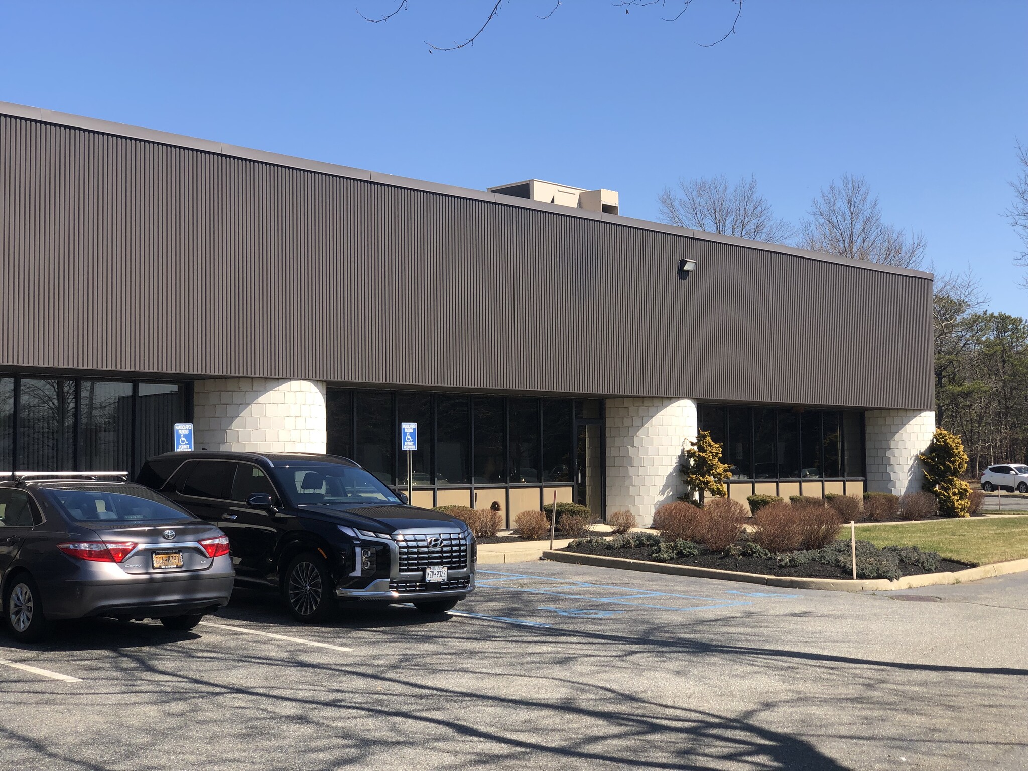 101 Colin Dr, Holbrook, NY 11741 - Industrial for Lease | LoopNet