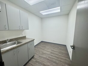 7525 E Broadway Rd, Mesa, AZ for lease Interior Photo- Image 1 of 8