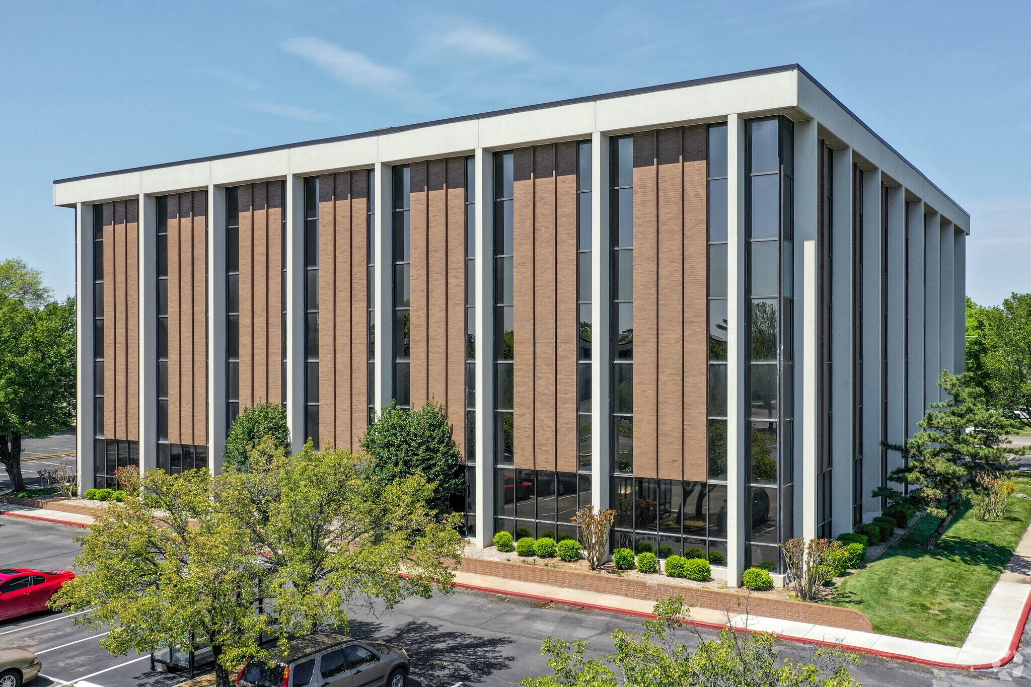 9820 E 41st St, Tulsa, OK for sale Building Photo- Image 1 of 1