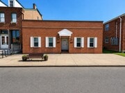 305 Rue St Francois St, Florissant MO - Retail Space
