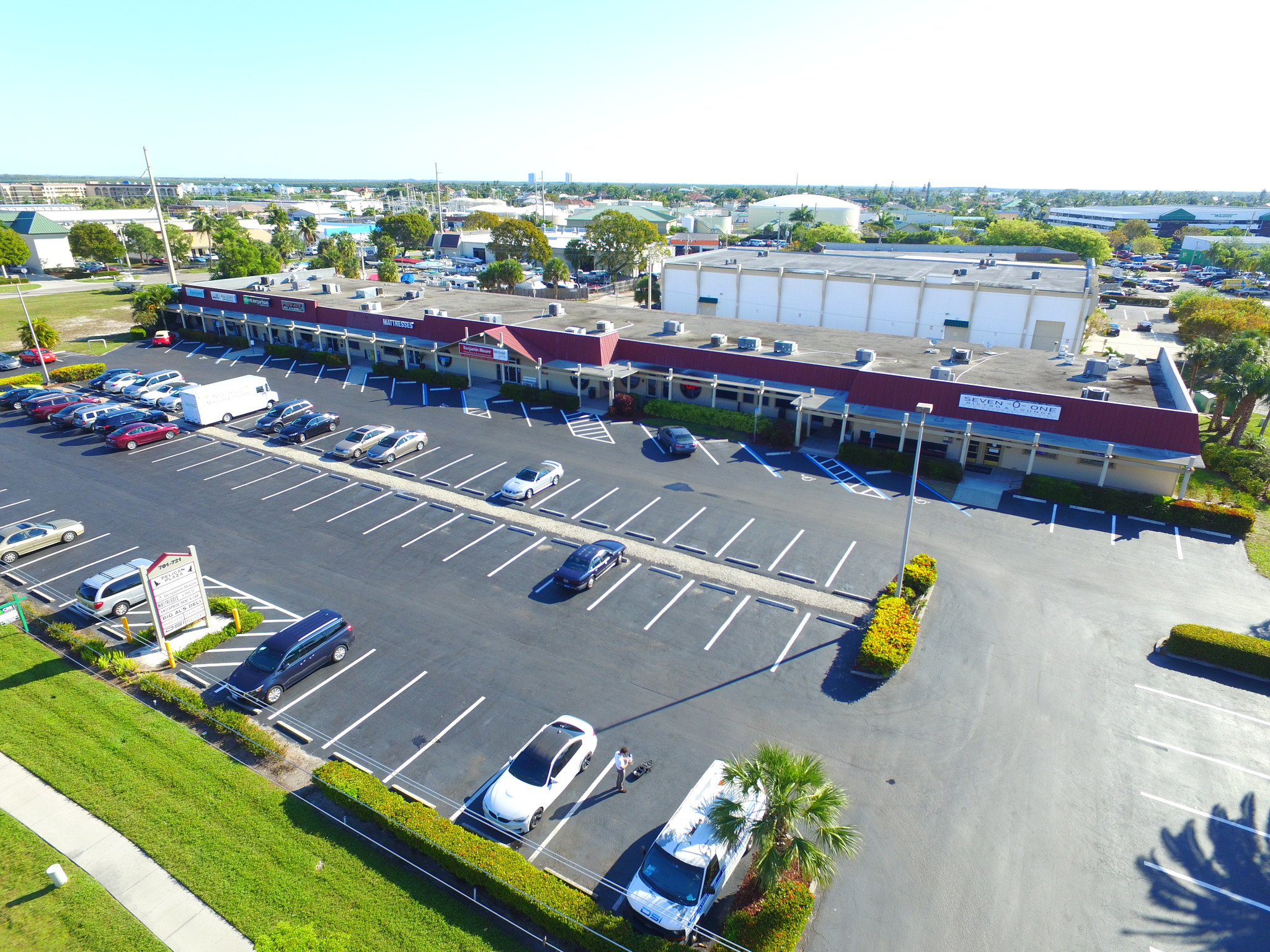 701-721 Bald Eagle Dr, Marco Island, FL for sale Building Photo- Image 1 of 1