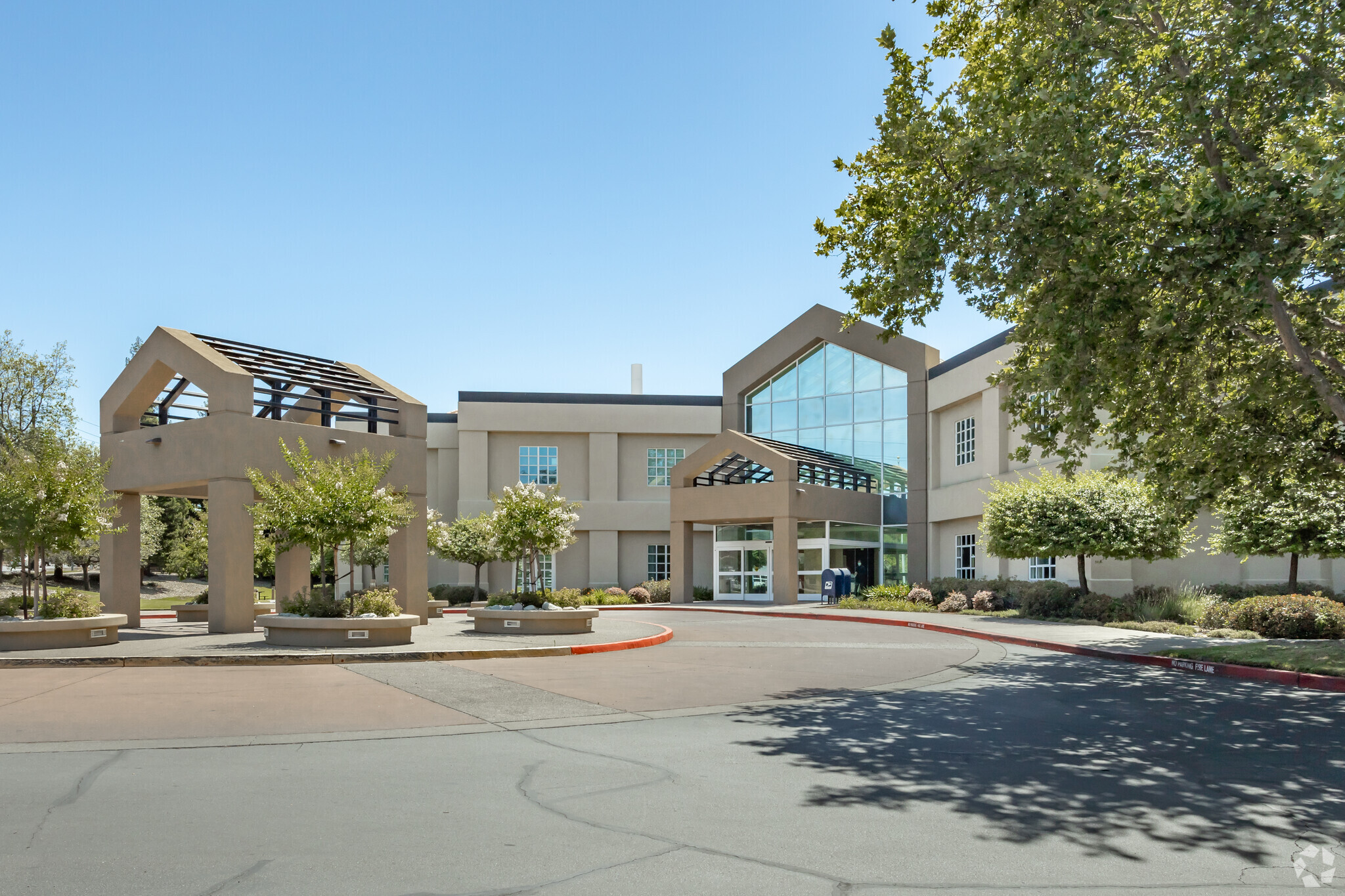 8680 Greenback Ln, Orangevale, CA for lease Primary Photo- Image 1 of 18