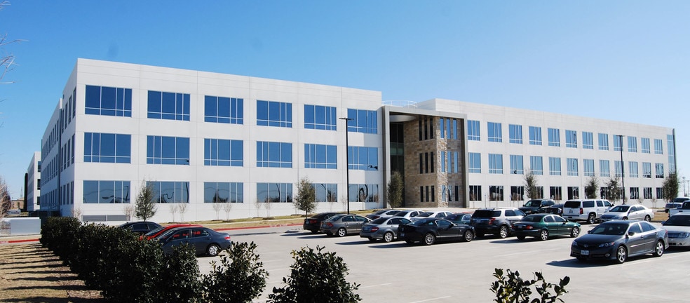 8840 Cypress Waters Blvd, Coppell, TX for lease - Building Photo - Image 3 of 16