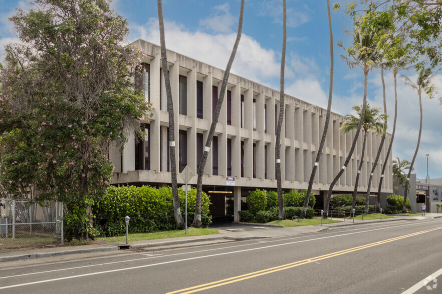 1060 Young St, Honolulu, HI for lease - Building Photo - Image 2 of 7