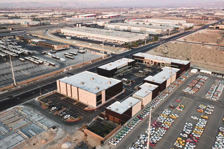 5170 W Sunset Rd, Las Vegas, NV for sale - Building Photo - Image 2 of 2