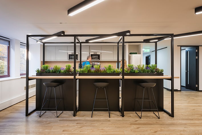 9 Hills Rd, Cambridge for lease - Building Photo - Image 3 of 7