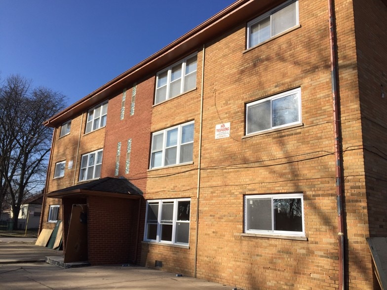 620 W 124th St, Chicago, IL for sale - Primary Photo - Image 1 of 2