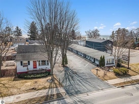 Bambi Motel - Commercial Real Estate