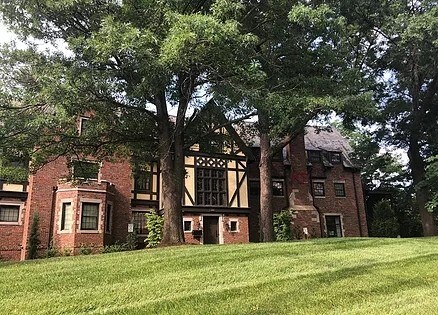 110 E Stewart Rd, Columbia, MO for sale Primary Photo- Image 1 of 1