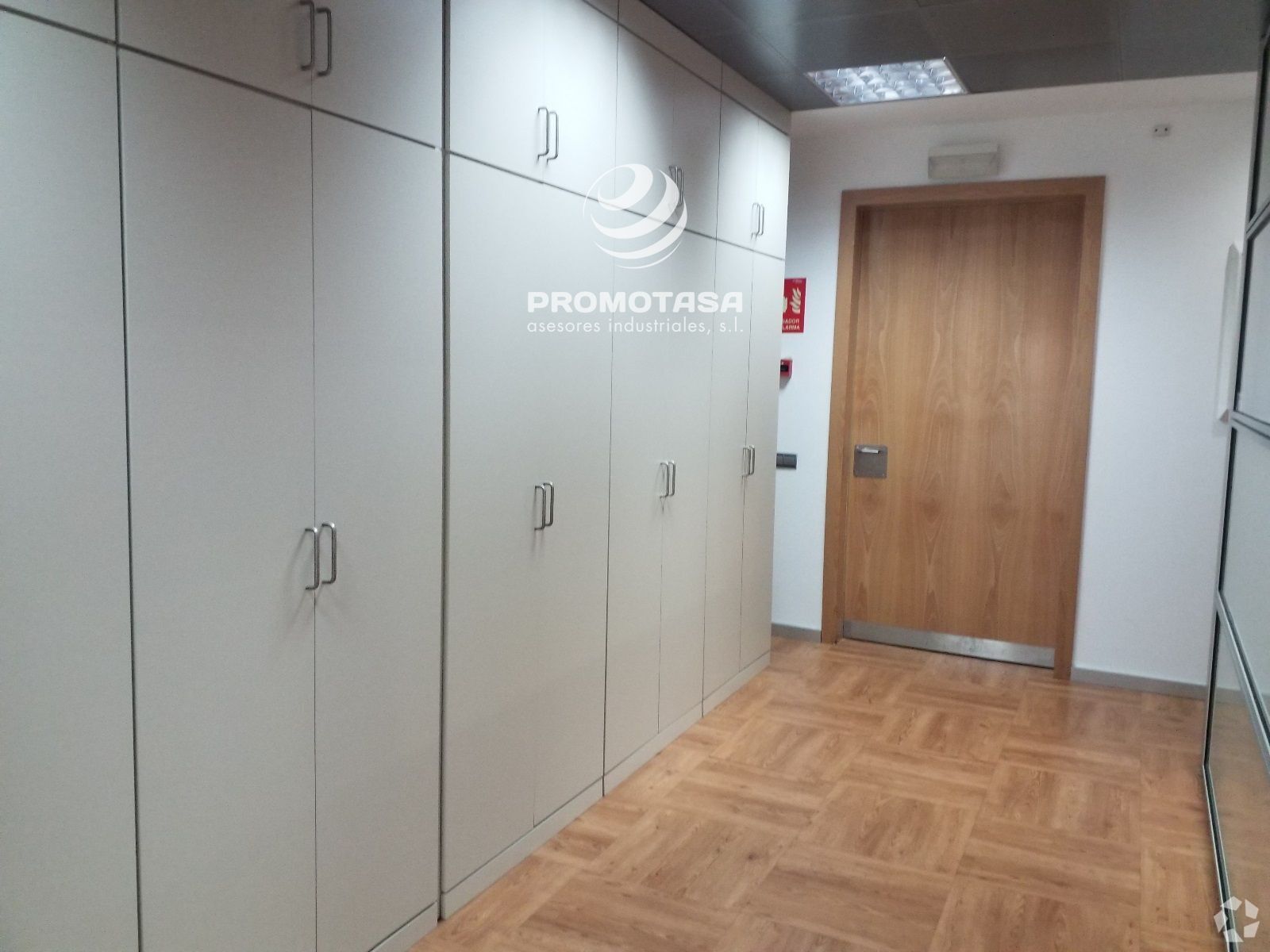 Office in Rivas-Vaciamadrid, MAD for lease Interior Photo- Image 1 of 8