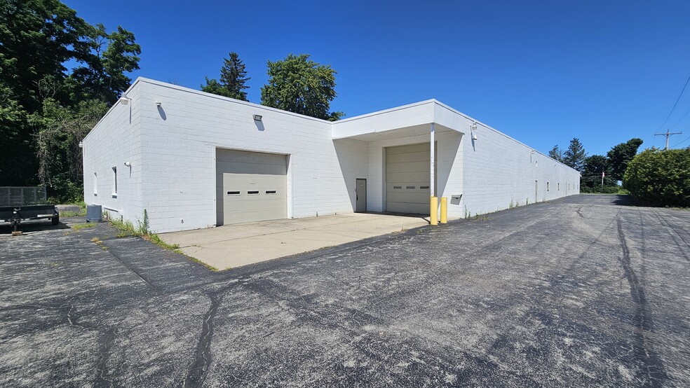 168 W Main St, Honeoye Falls, NY for lease - Building Photo - Image 2 of 2