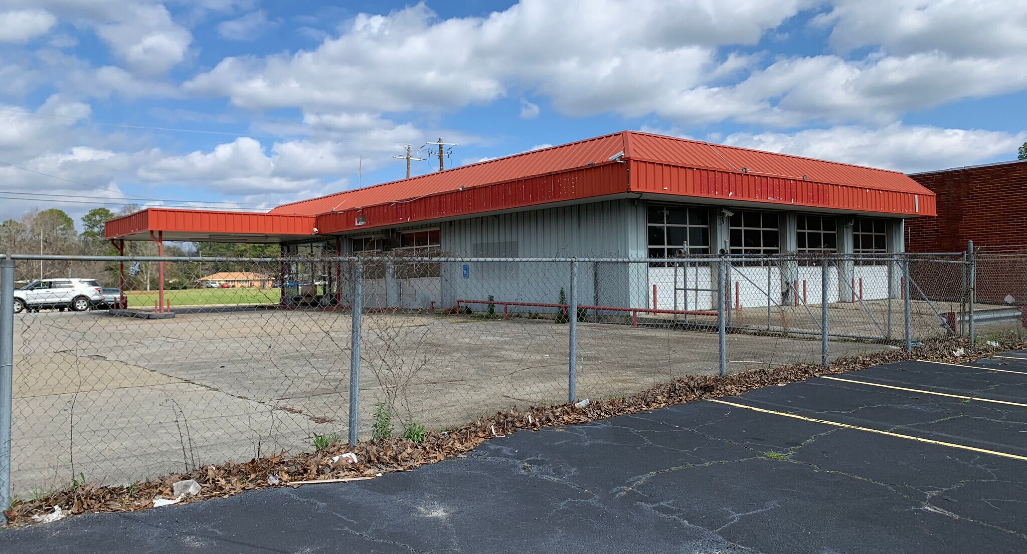 5560 Bloomfield Rd, Macon-Bibb, GA for sale Building Photo- Image 1 of 1