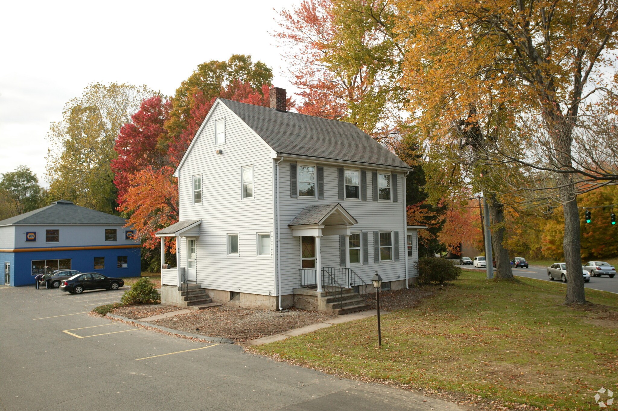 530 New London Tpke, Glastonbury, CT for sale Primary Photo- Image 1 of 1