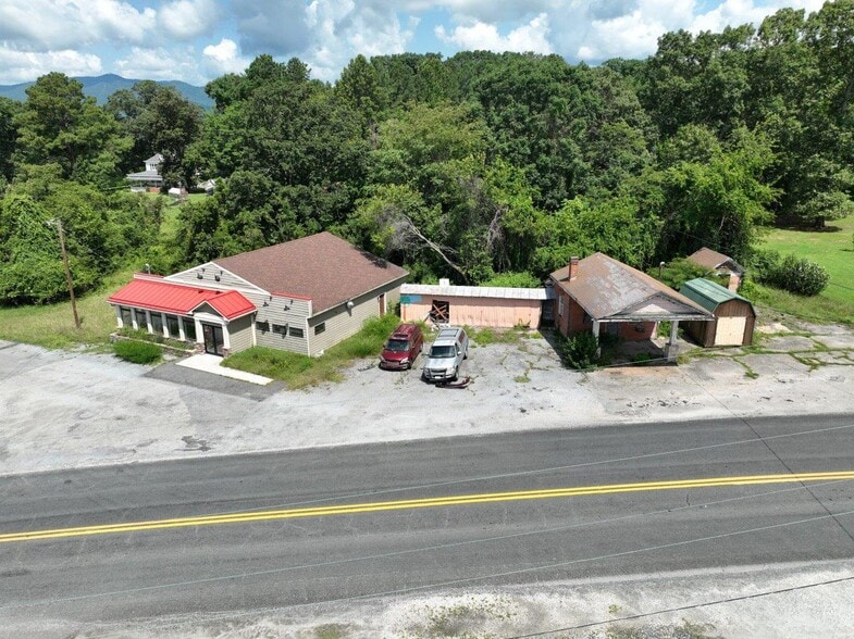 167 Faulconerville Dr, Amherst, VA for sale - Primary Photo - Image 2 of 19