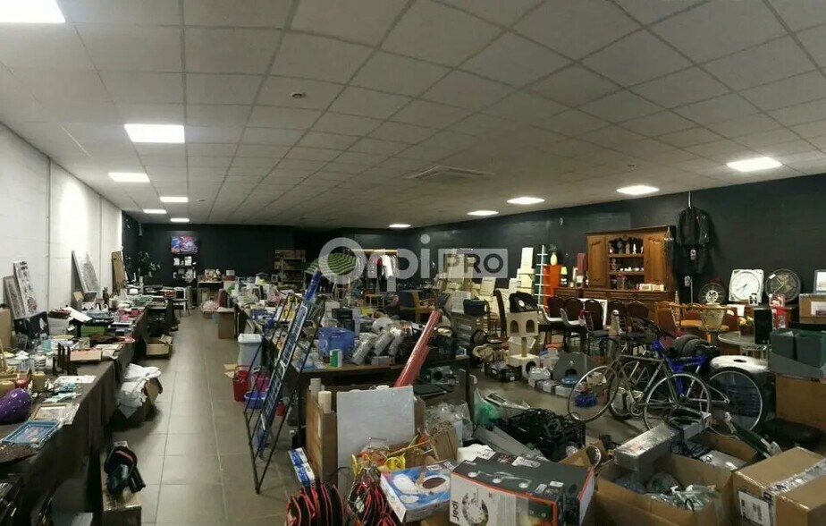 Retail in Marsannay-la-Côte for sale - Building Photo - Image 2 of 3