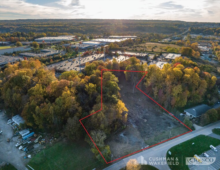 10108 Sweet Valley Dr, Valley View, OH for sale - Building Photo - Image 1 of 3