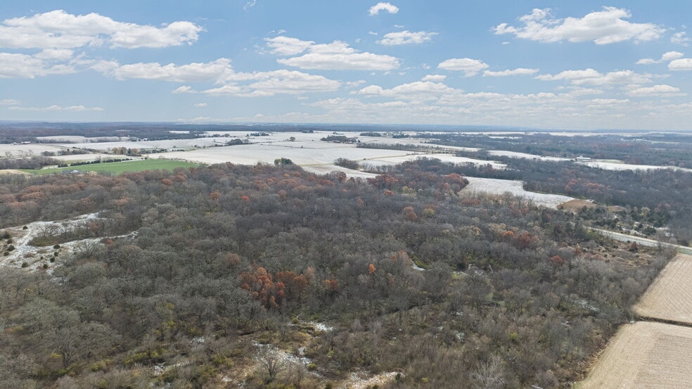 1900 Harmony Rd, Oregon, IL for sale - Building Photo - Image 3 of 9