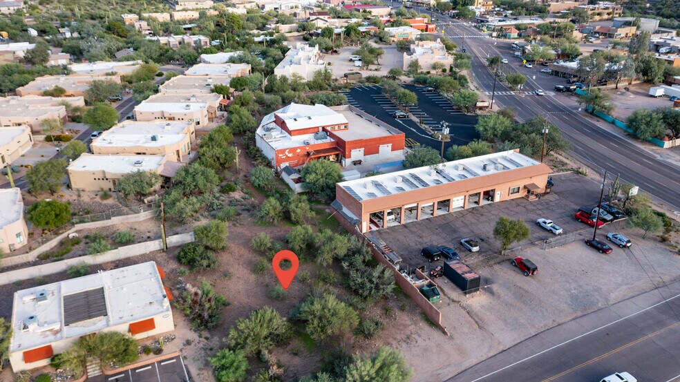 38407 N Spur Cross Rd Rd, Cave Creek, AZ for sale - Building Photo - Image 2 of 8