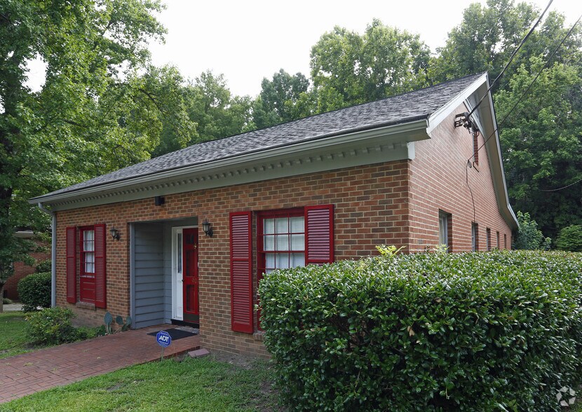 904 Broad St, Durham, NC for lease - Building Photo - Image 2 of 3