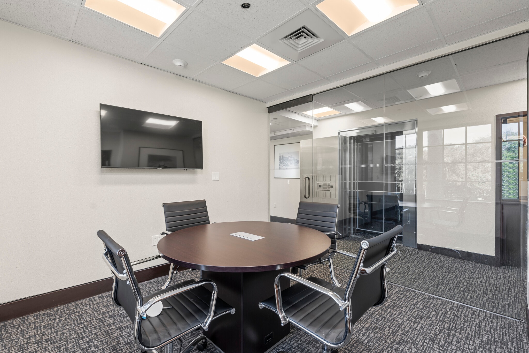400 Royal Palm Way, Palm Beach, FL for lease Interior Photo- Image 1 of 8