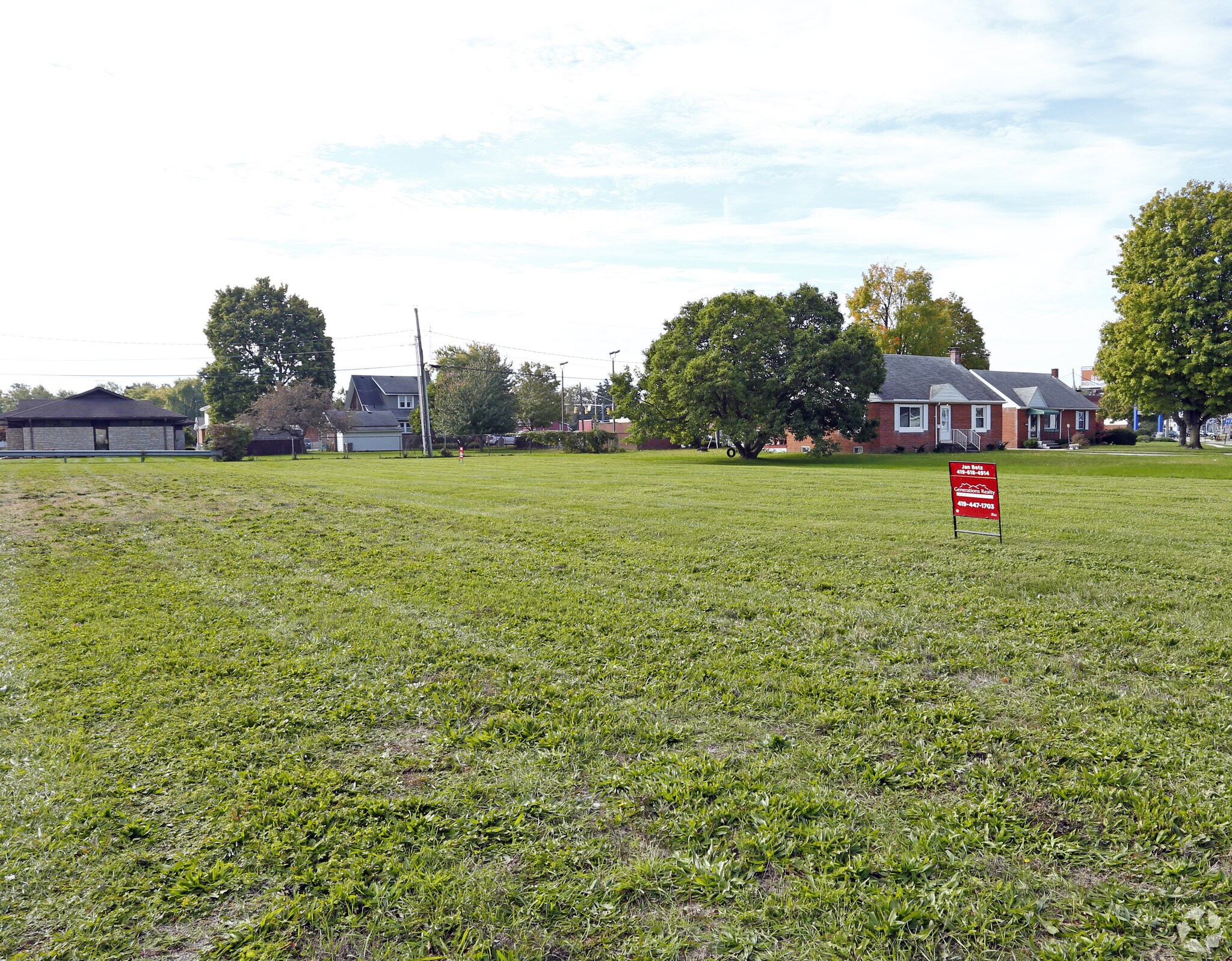 511 W Perry St, Tiffin, OH for sale Primary Photo- Image 1 of 1